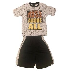 Quad Seven Sz 7 Boys 2 piece set short set Black White New